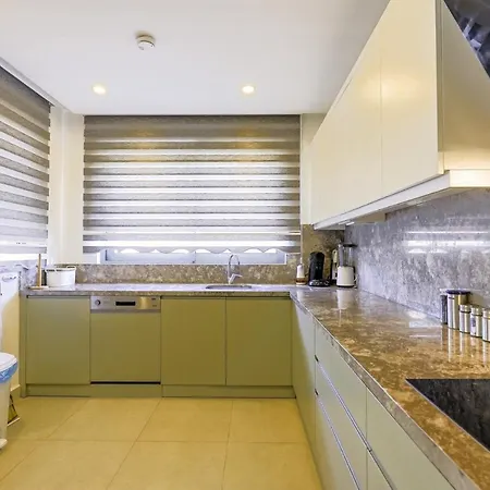 Sea View Stylish Flat W Shared Pool In Alanya Apartment *